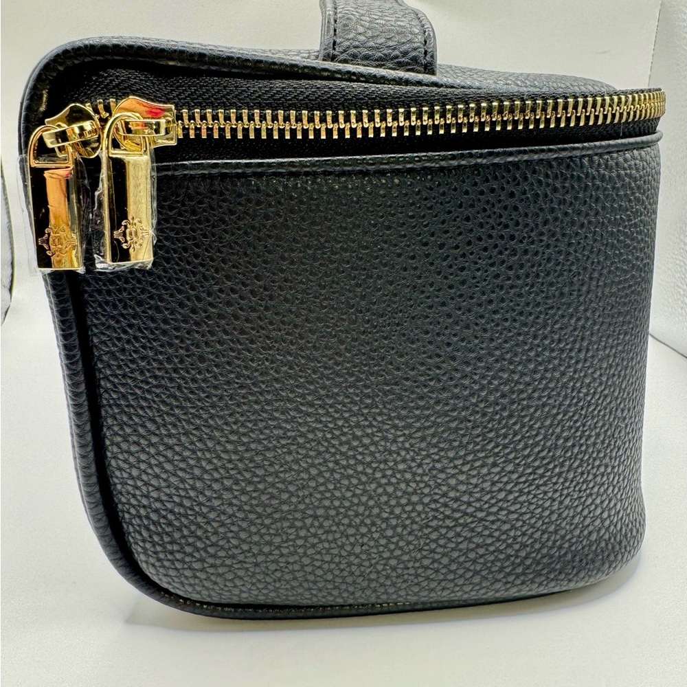Nanette Lepore Beverly Train Cosmetic Organizer Black Faux Leather - Picture 3 of 6